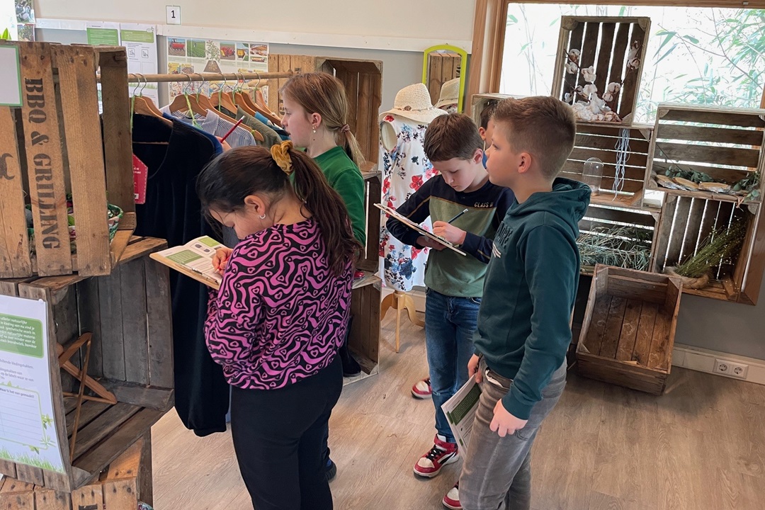 600 leerlingen groep 5/6 doen mee aan les Leven van de natuur